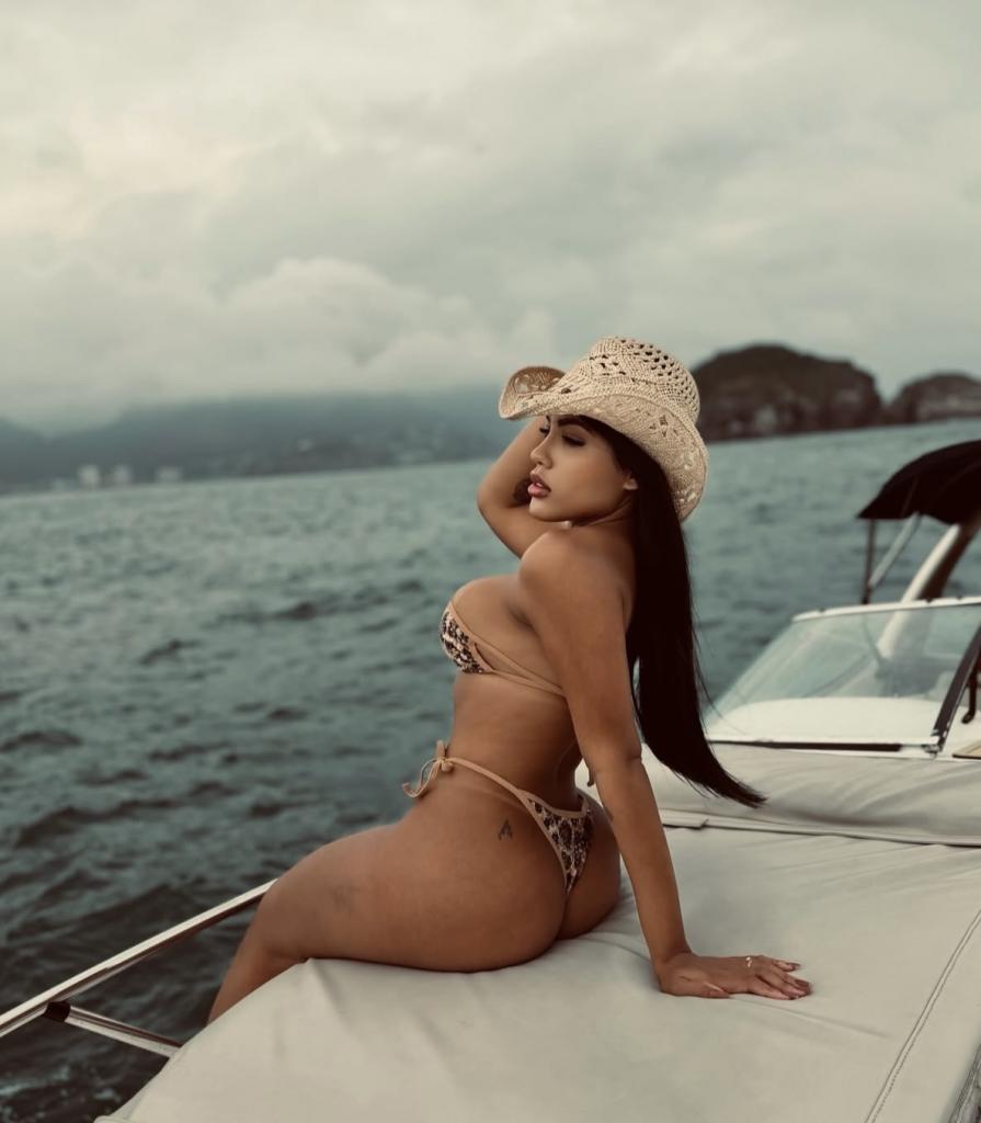 641550684: Chica busca chico en León