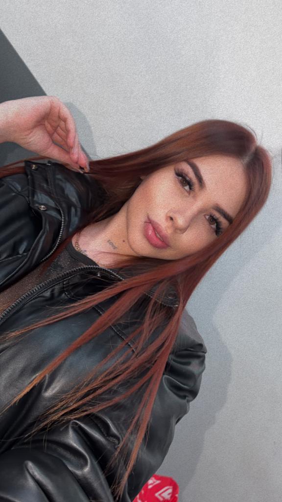 614855693: Chica busca chico en Lérida