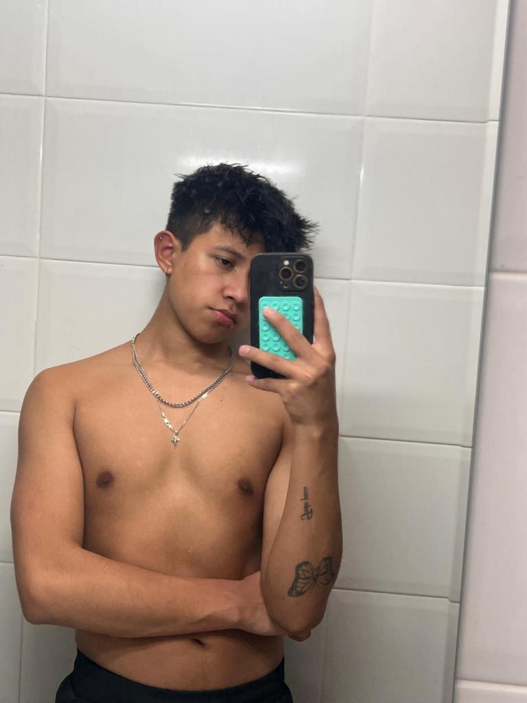 604841450: Chico busca chica en Madrid