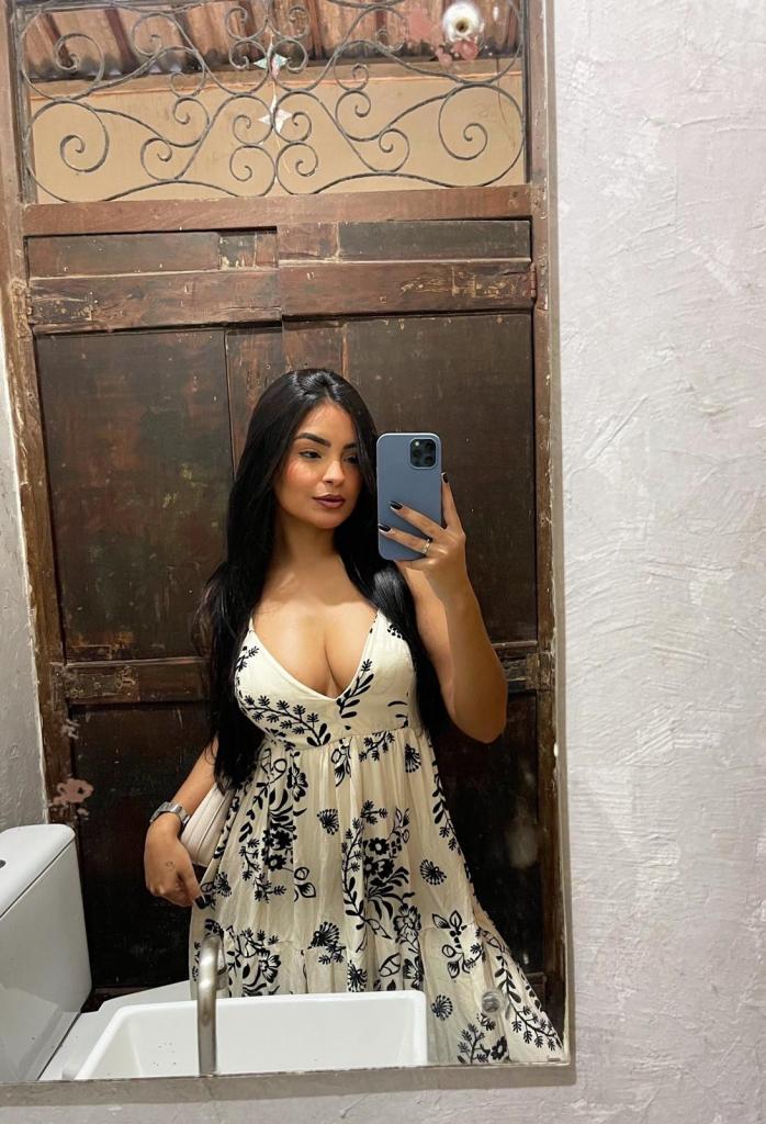 Chica busca chico en Murcia: 