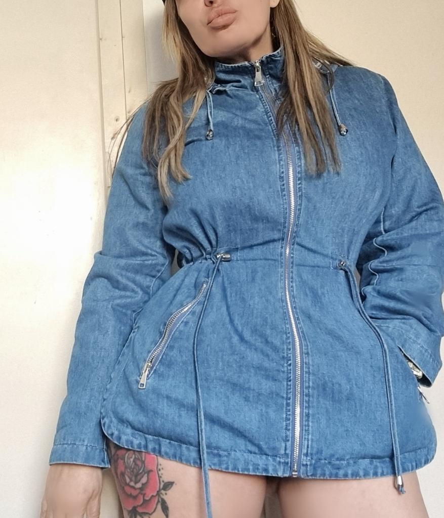 Chica busca chico en Gerona: 