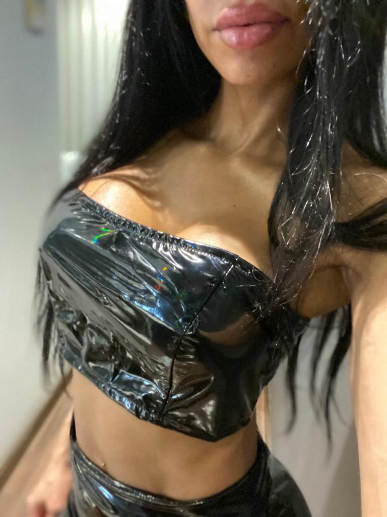 Chica busca chico en Alicante: 