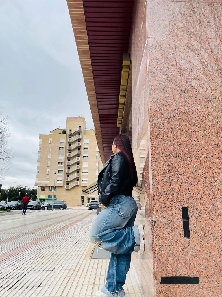 Chica busca chico en Cantabria: 