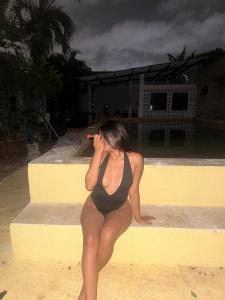 691860882: Chica busca chico en Málaga