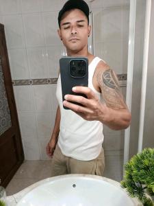 623480788: Chico busca chica en Granada