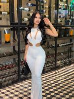 612482467: Chica busca chico en Barcelona