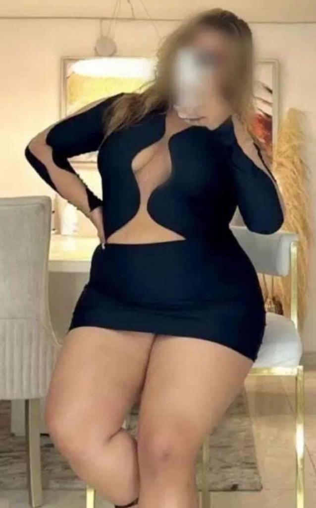 Chica busca chico en Granada: 