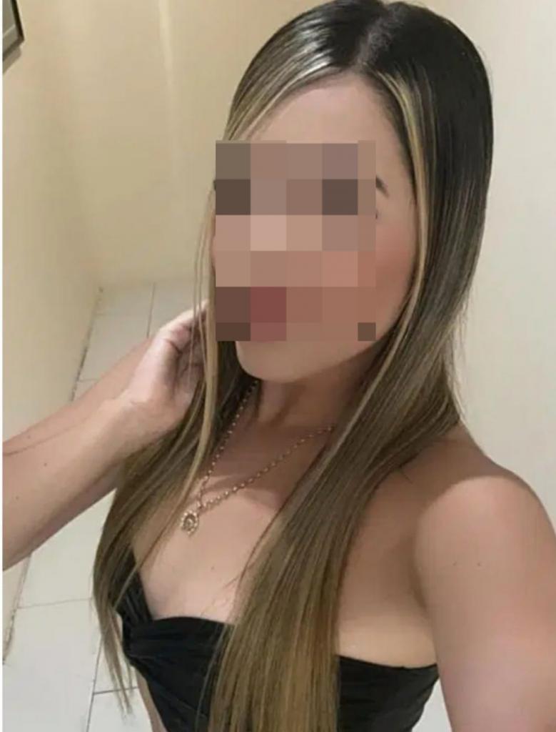 643800597: Chica busca chico en Málaga