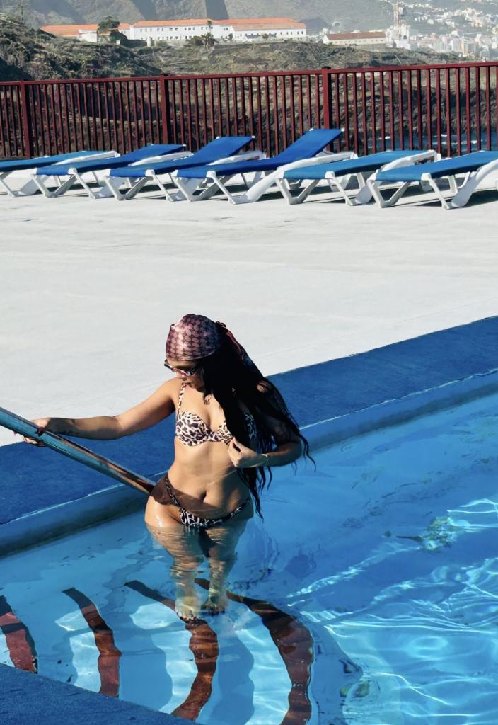 Chica busca chico en Las Palmas: 