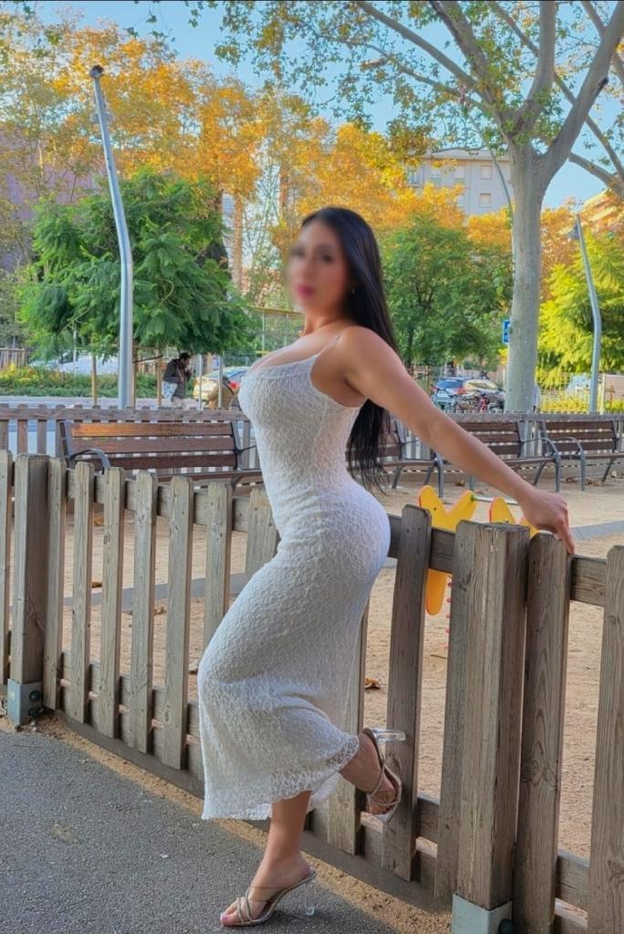 610178528: Chica busca chico en Barcelona