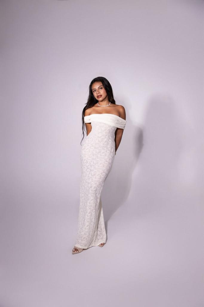 Chica busca chico en Ibiza: 