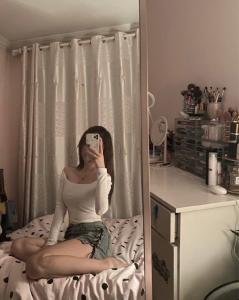 611107365: Chica busca chico en Madrid