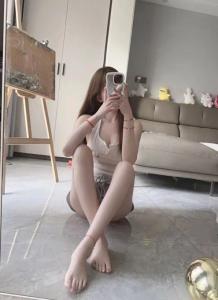 611107365: Chica busca chico en Madrid