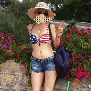 634483731: Chica busca chico en La Coruña