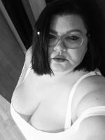 642373468: Chica busca chico en Madrid