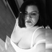 642373468: Chica busca chico en Madrid