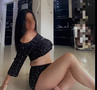 Chica busca chico en Cádiz: 