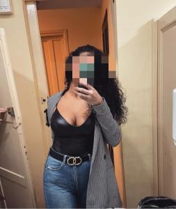 613759305: Chica busca chico en Albacete