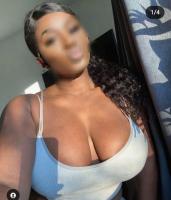 603981295: Chica busca chico en Gerona