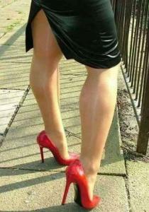 Chica busca chico en Almería: 