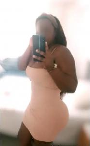 672947649: Chica busca chico en Navarra