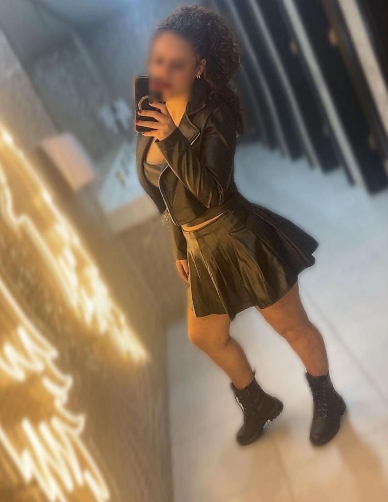 Chica busca chico en Mallorca: 