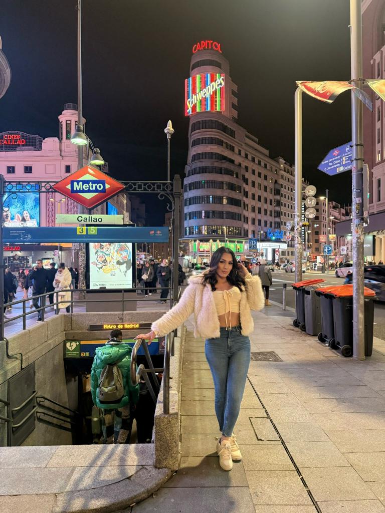 613746299: Travesti en Madrid