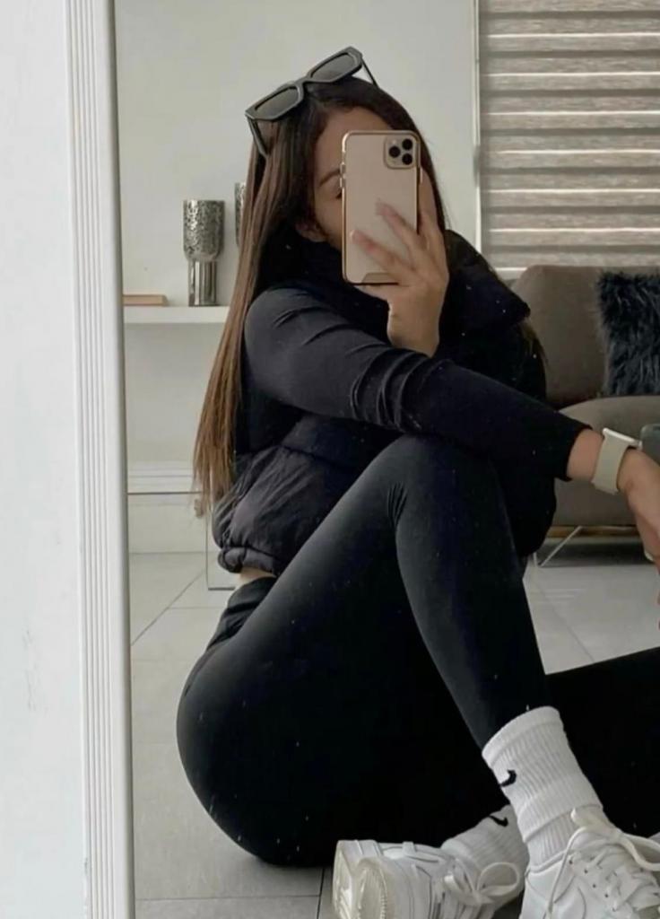 Chica busca chico en Cádiz: 