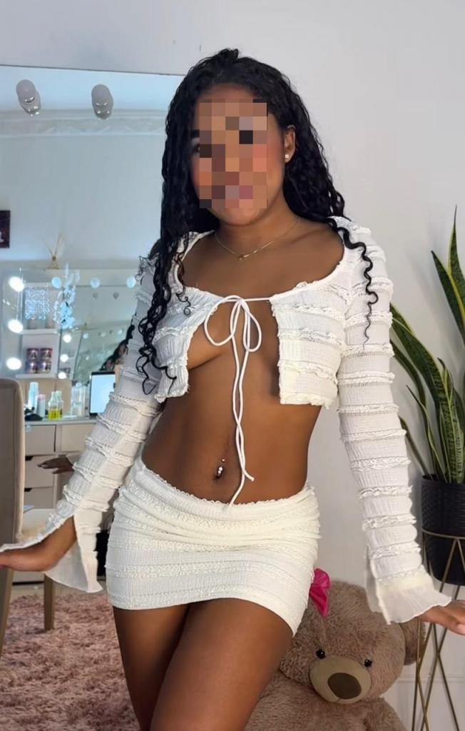 Chica busca chico en Pontevedra: 