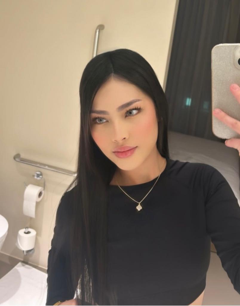 Chica busca chico en Cádiz: 