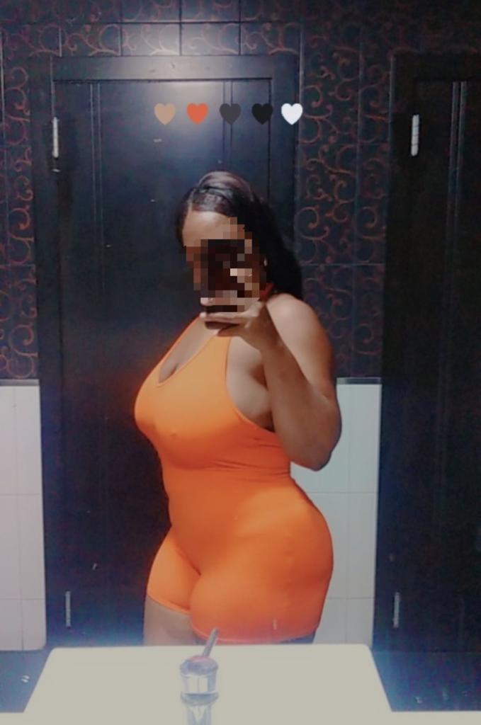 Chica busca chico en Gerona: 