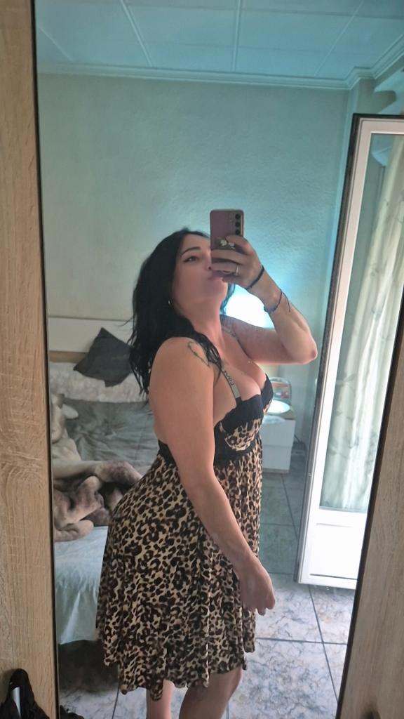 Chica busca chico en Alicante: 