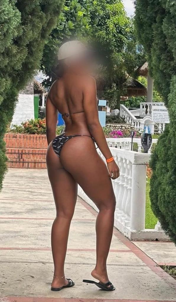 691258761: Chica busca chico en Málaga