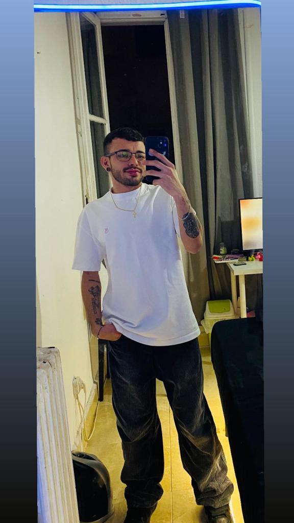 610983029: Chico busca chica en Madrid