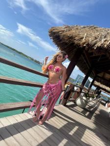 610684435: Chica busca chico en Málaga