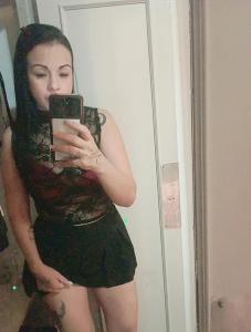 611273837: Chica busca chico en La Rioja