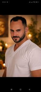 652207259: Chico busca chica en Las Palmas