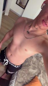 632576353: Chico busca chica en Madrid