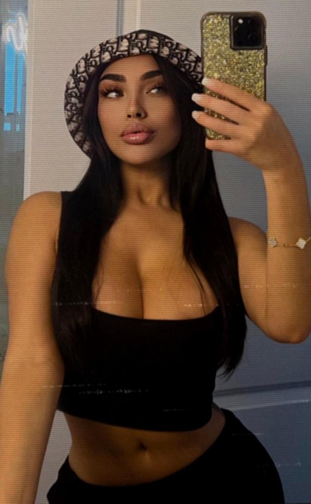 Chica busca chico en La Coruña: 