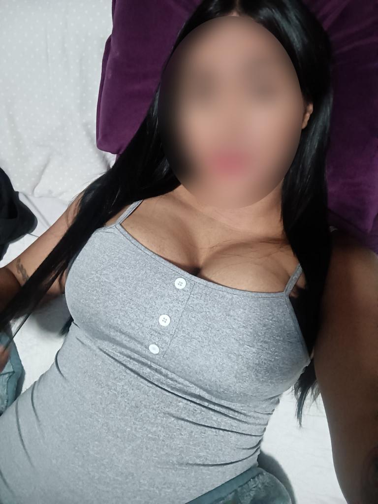 641657533: Chica busca chico en Pontevedra
