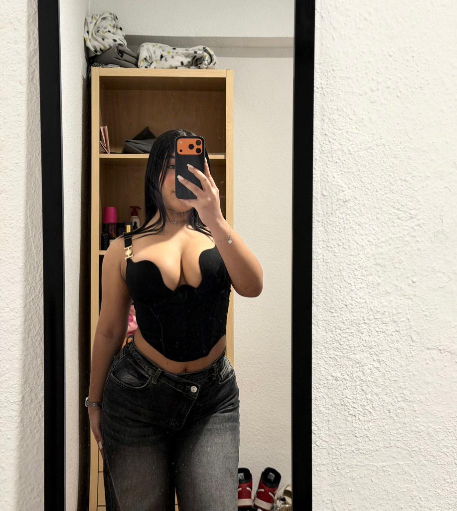 Chica busca chico en Murcia: 