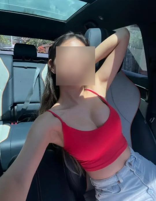 603560329: Chica busca chico en Gerona