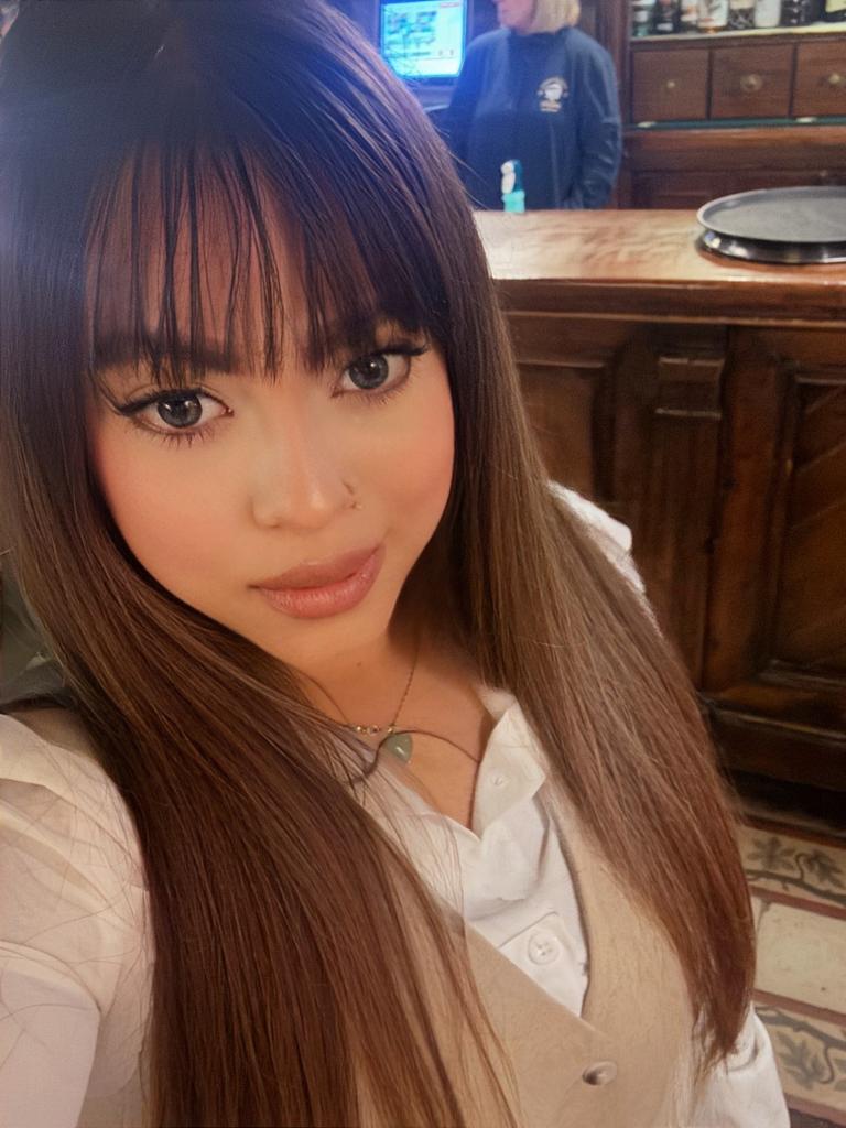 Chica busca chico en Cádiz: 