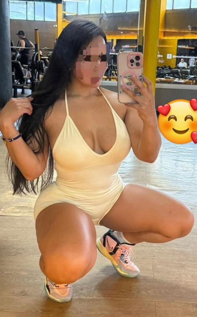 Chica busca chico en Ibiza: 