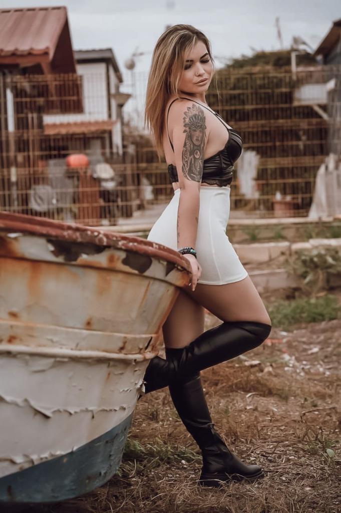 Chica busca chico en Castellón: 