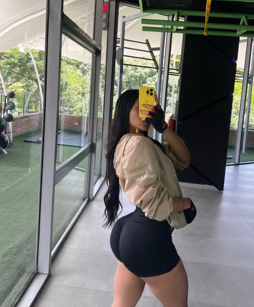 Chica busca chico en La Coruña: 