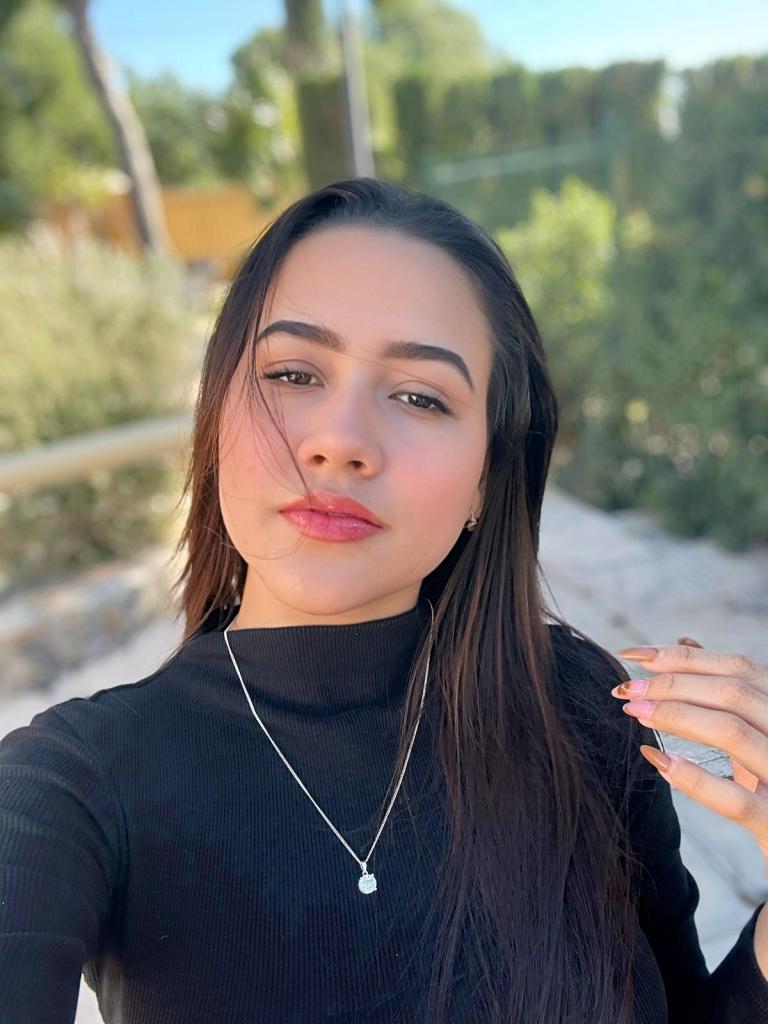 606641258: Chica busca chico en Murcia