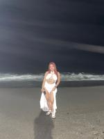 667329788: Chica busca chico en Málaga