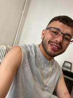 610983029: Chico busca chica en Madrid