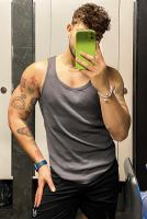 672044911: Chico busca chica en Castellón